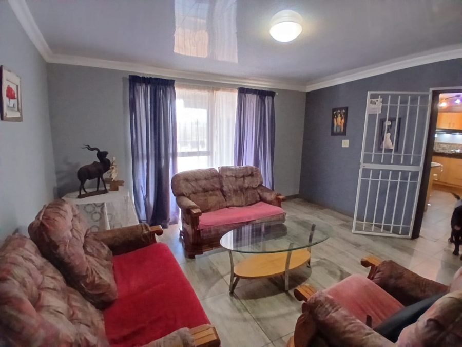 4 Bedroom Property for Sale in Kuruman Northern Cape
